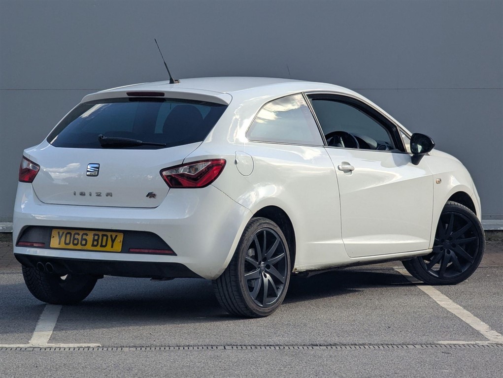 2017 SEAT Ibiza — image 3
