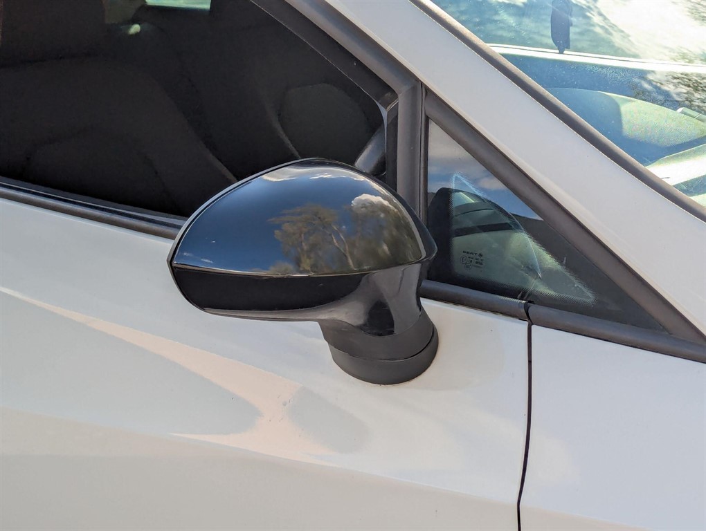 2017 SEAT Ibiza — image 25