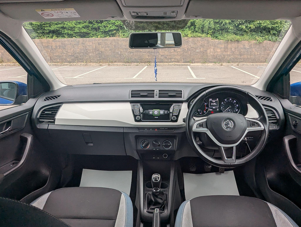 2015 Skoda Fabia — image 18