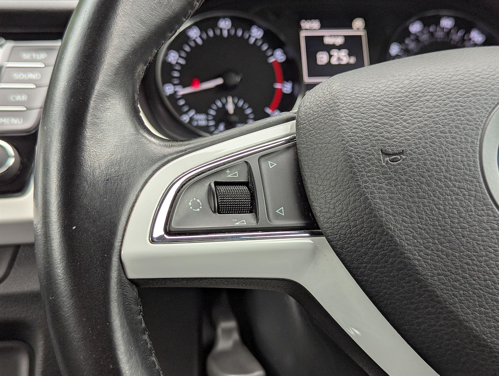 2015 Skoda Fabia — image 23
