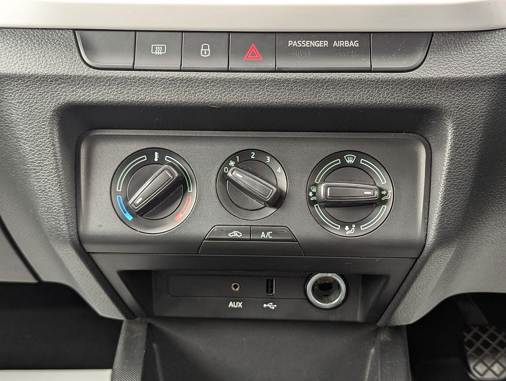 2015 Skoda Fabia — image 21