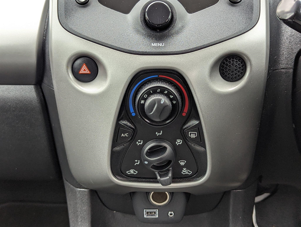 2018 Toyota Aygo — image 16