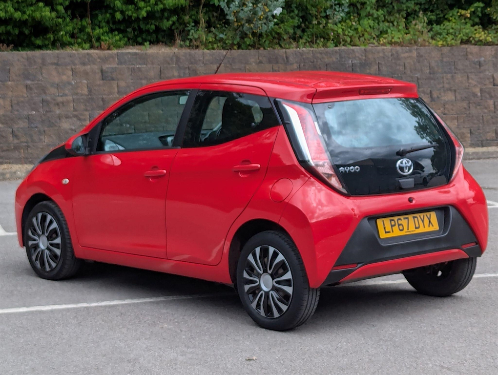 2018 Toyota Aygo — image 2