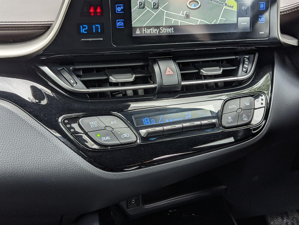 2019 Toyota C-HR — image 13