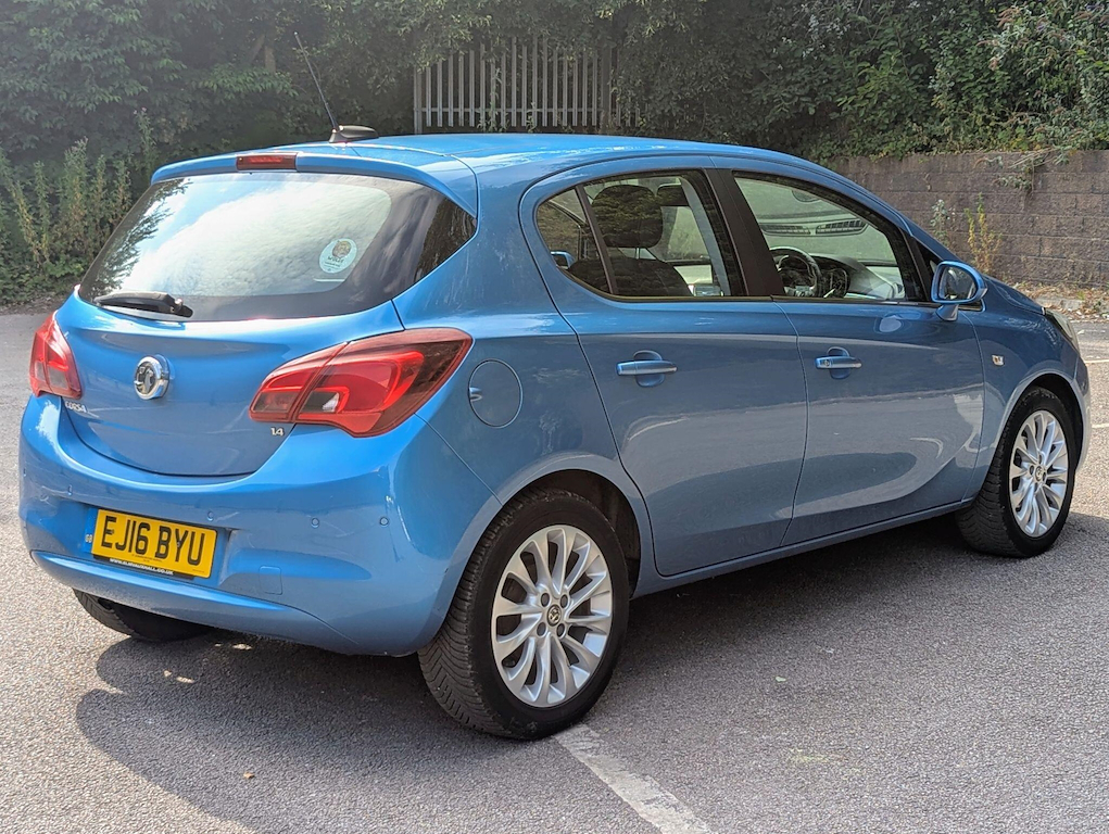 2016 Vauxhall Corsa — image 3