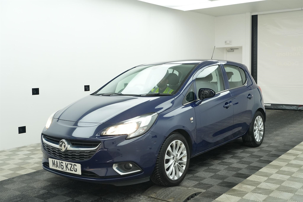 2016 Vauxhall Corsa — image 2