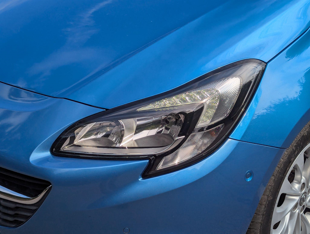 2016 Vauxhall Corsa — image 22