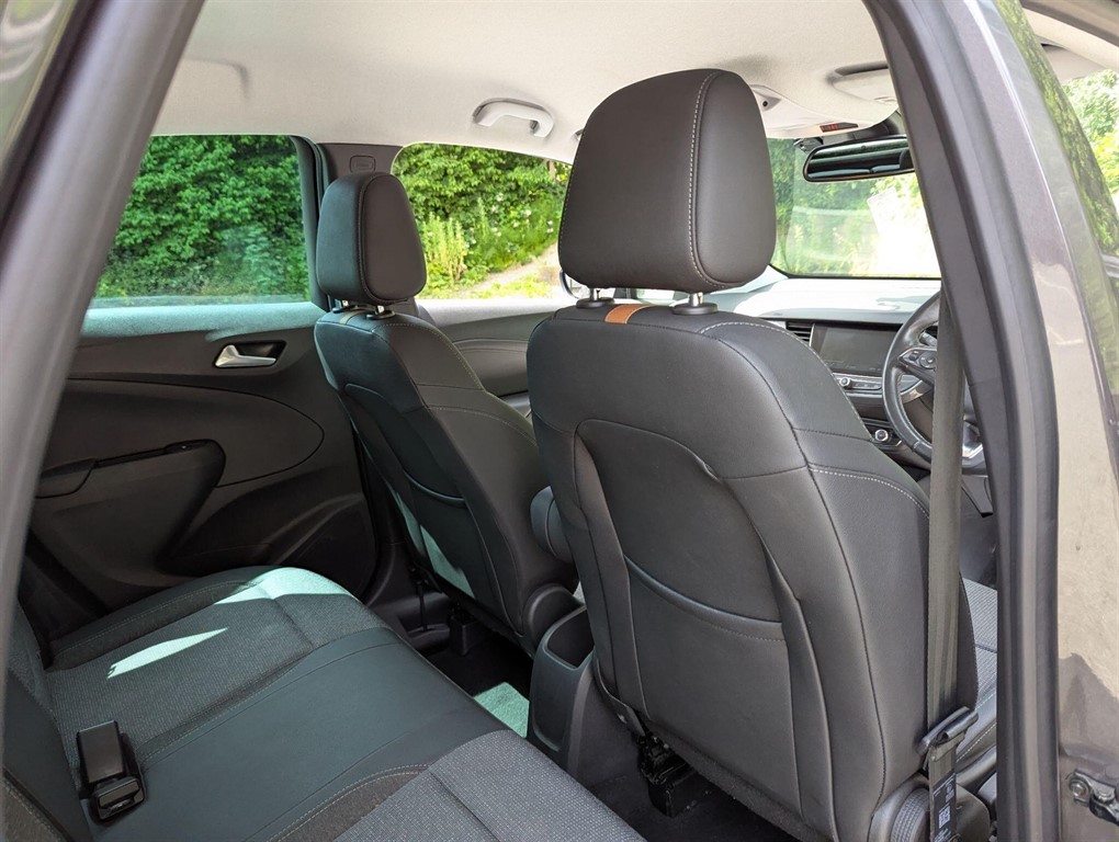 2021 Vauxhall Crossland — image 11