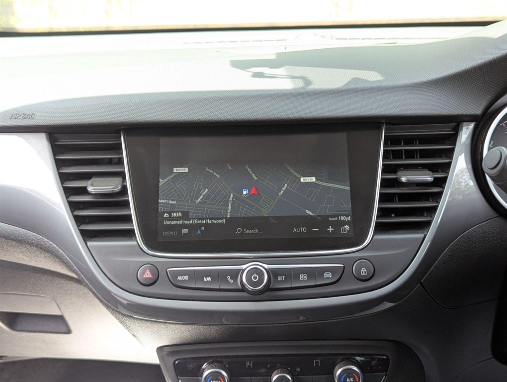 2021 Vauxhall Crossland — image 16