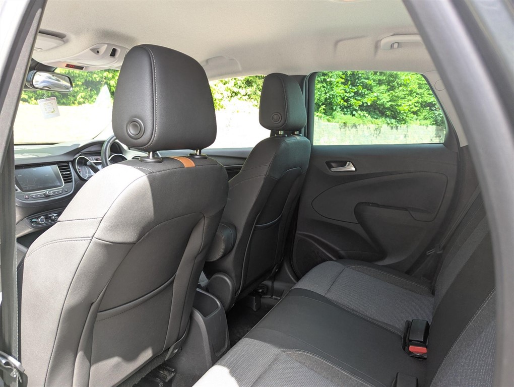 2021 Vauxhall Crossland — image 26