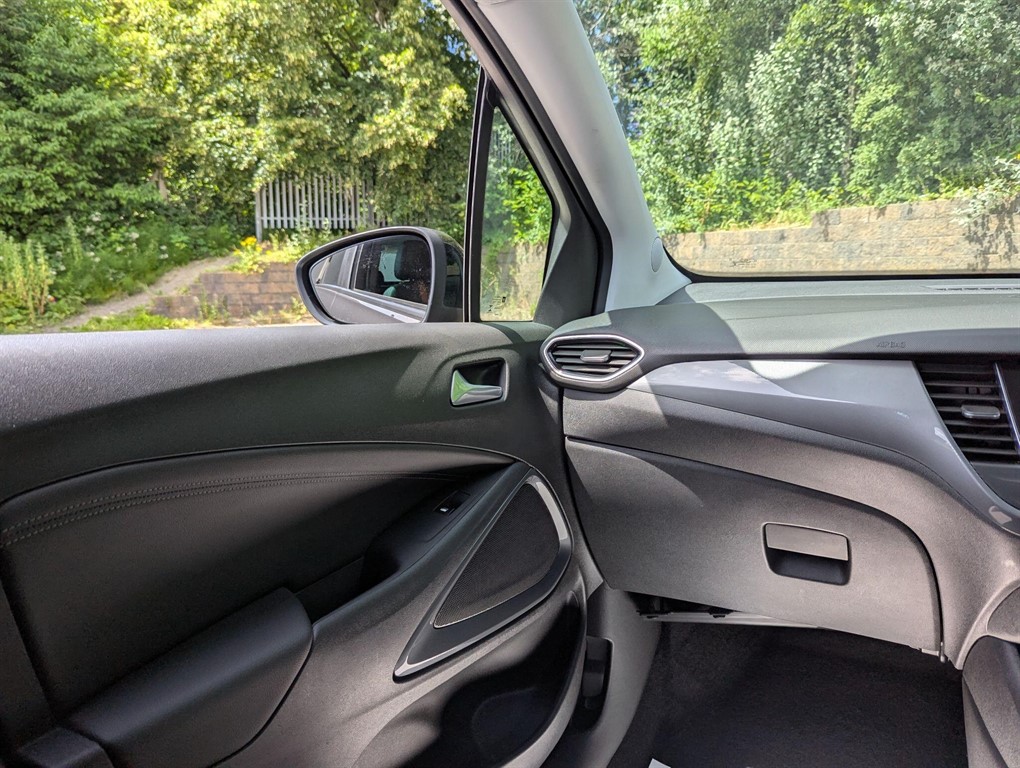 2021 Vauxhall Crossland — image 19