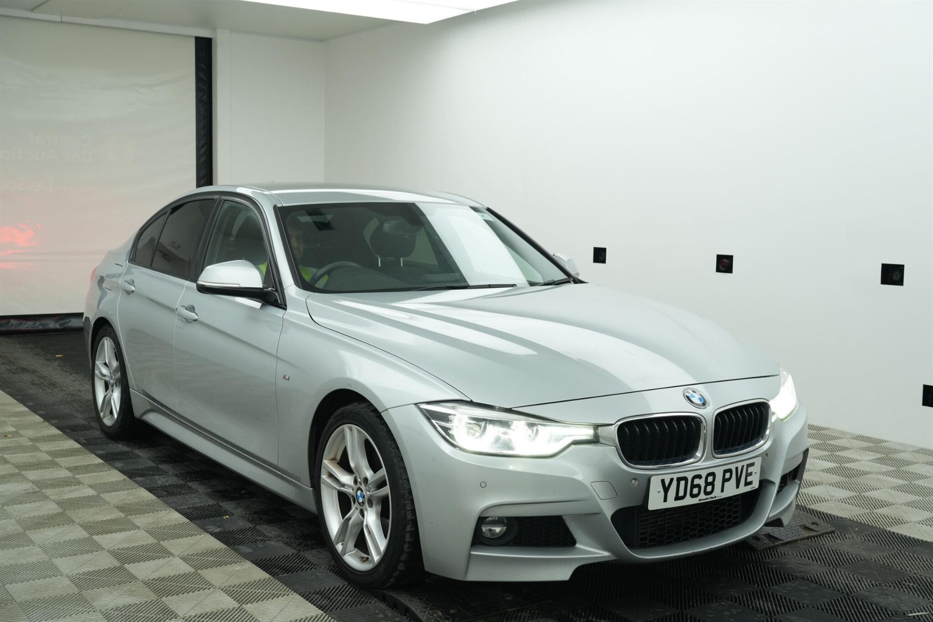 2018 BMW 3 Series