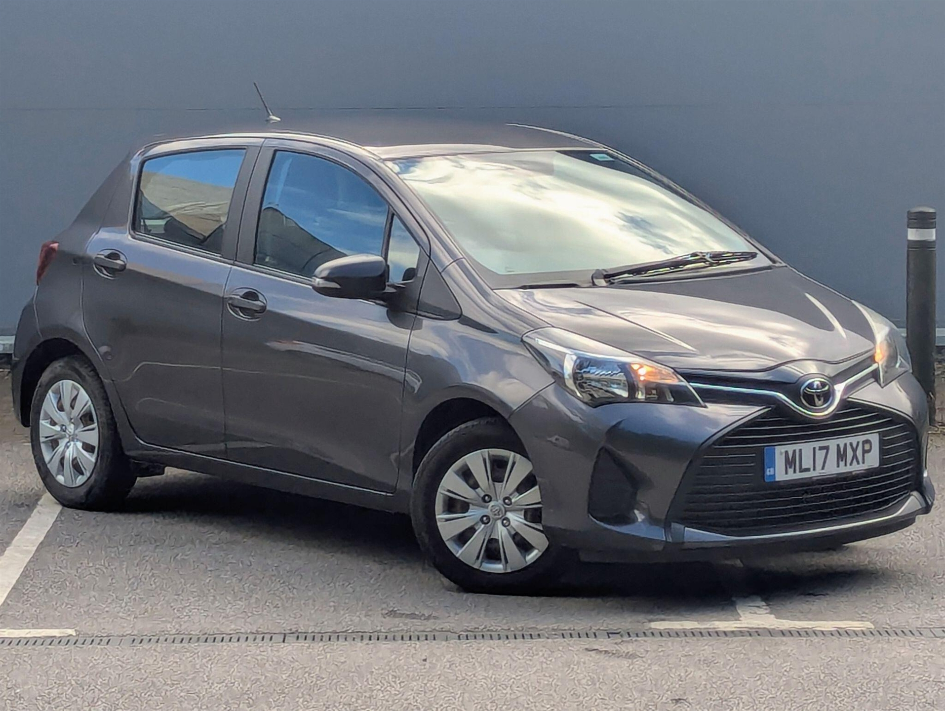 2017 Toyota Yaris
