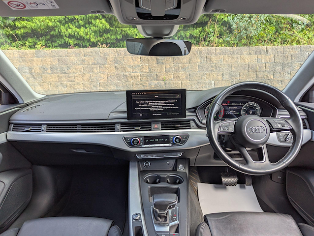 2022 Audi A4 — image 13