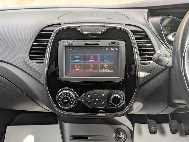 2016 Renault Captur — image 15