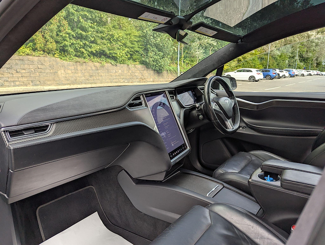 2018 Tesla Model X — image 8