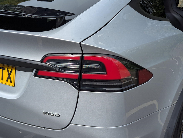 2018 Tesla Model X — image 31