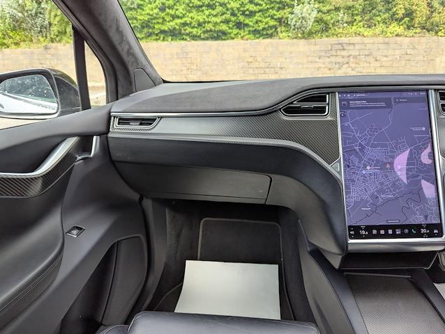 2018 Tesla Model X — image 32