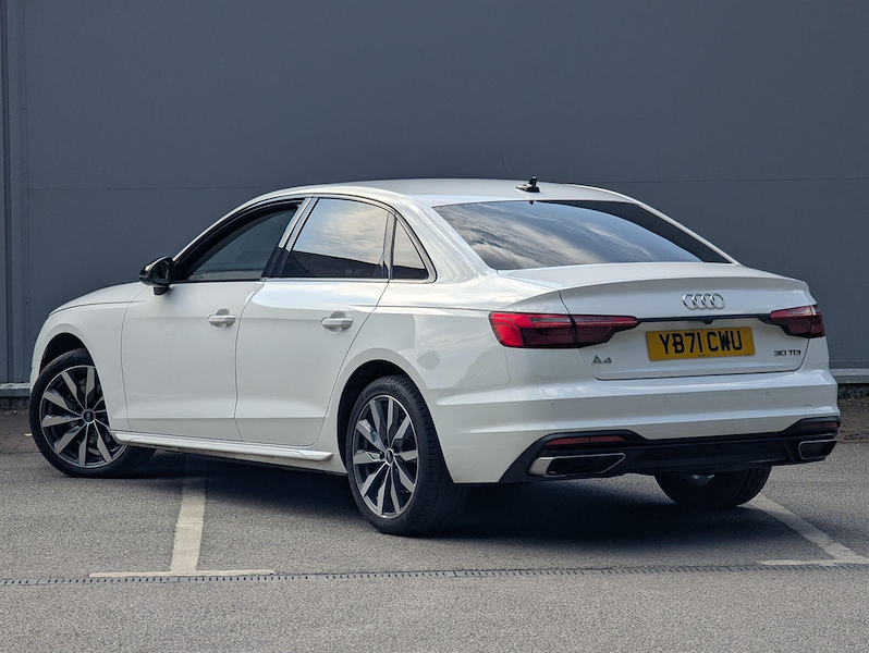 2022 Audi A4 — image 2