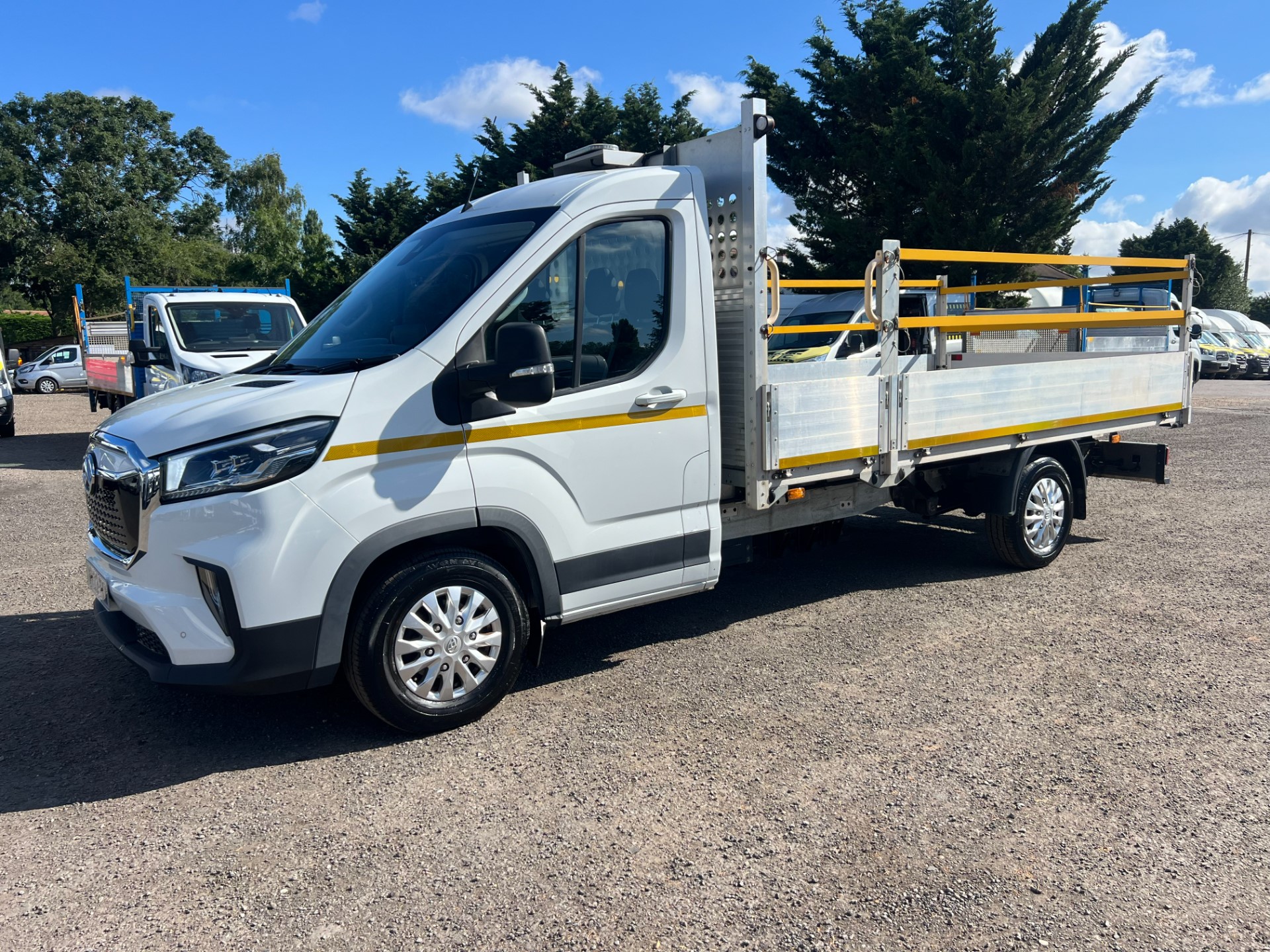 2023 MAXUS DELIVER 9