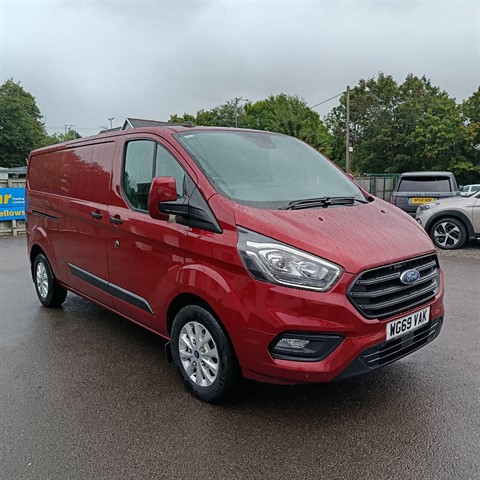 Used Ford Transit Custom (130PS)(EU6dT) 300 L2H for sale