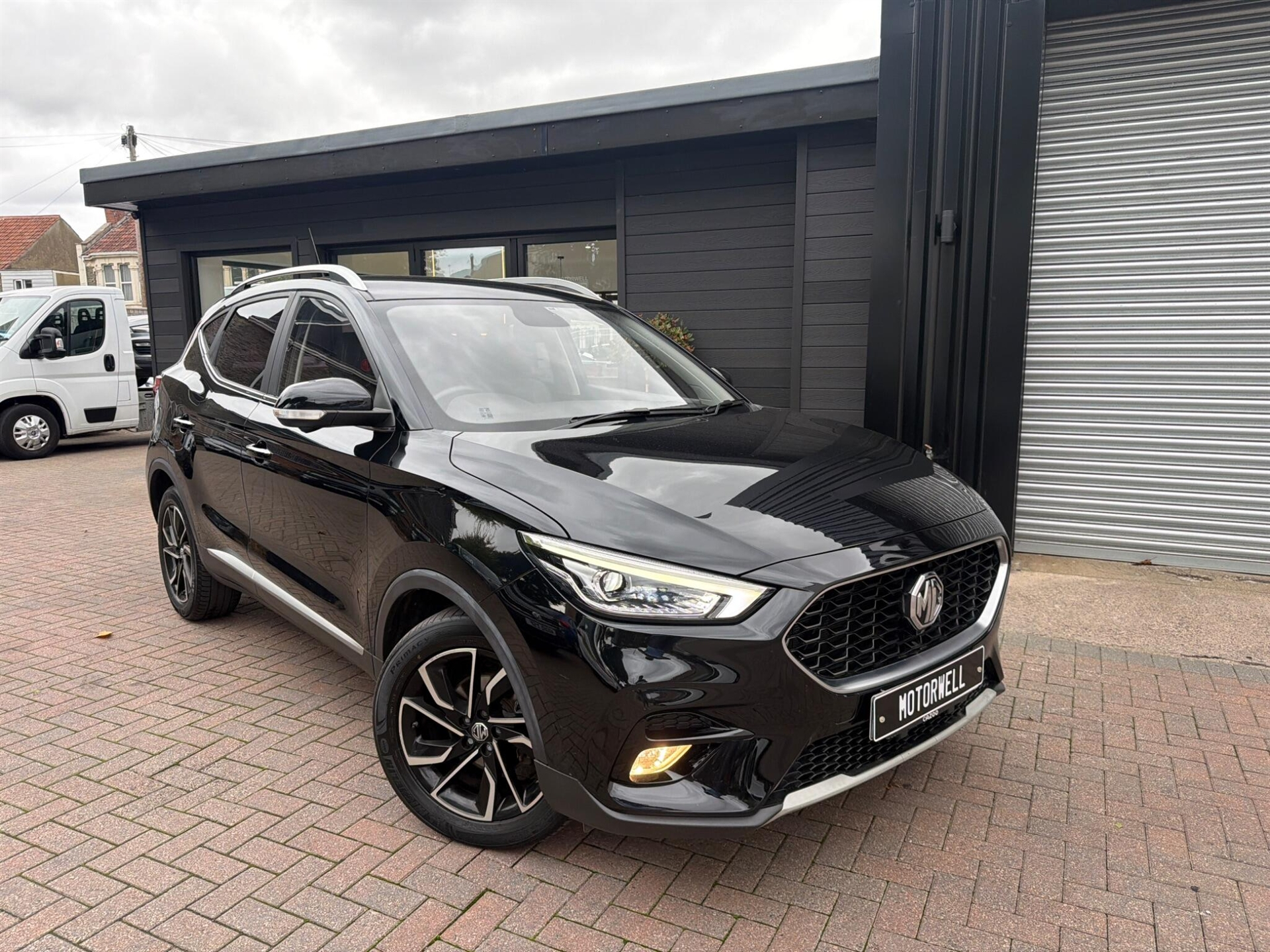 MG MG ZS 1.5 VTi-TECH Exclusive Euro 6 (s/s) 5dr - Image 1