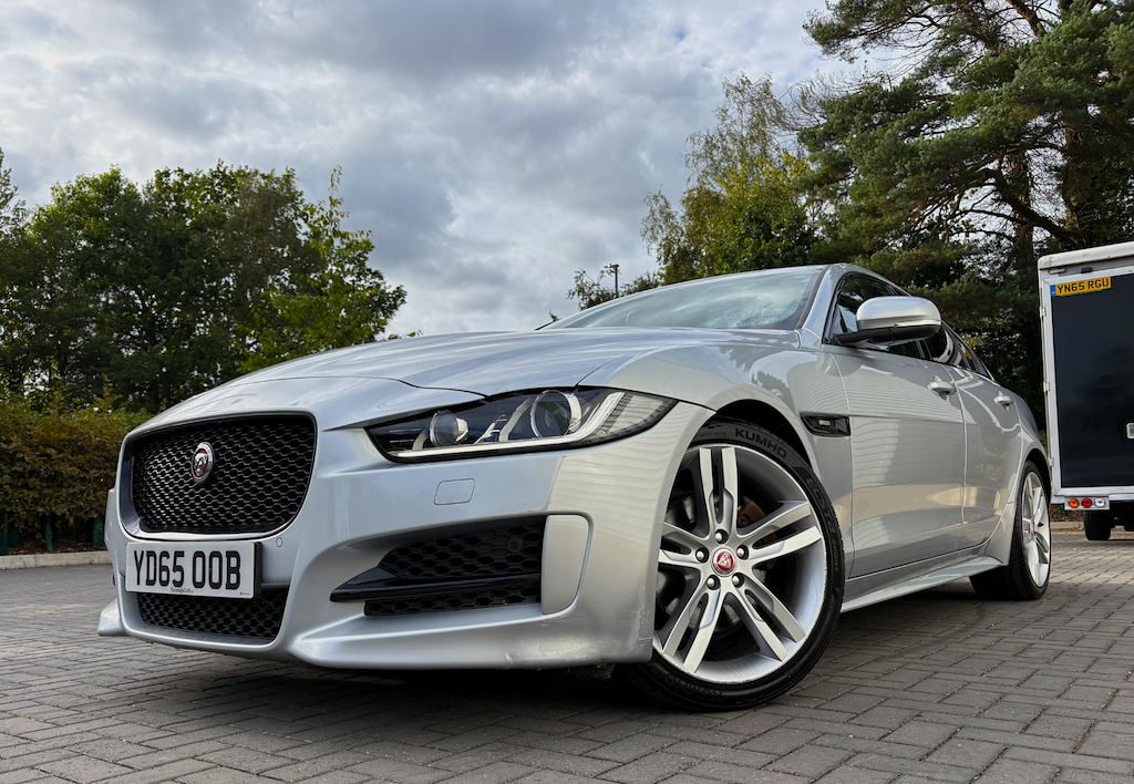 Jaguar Xe