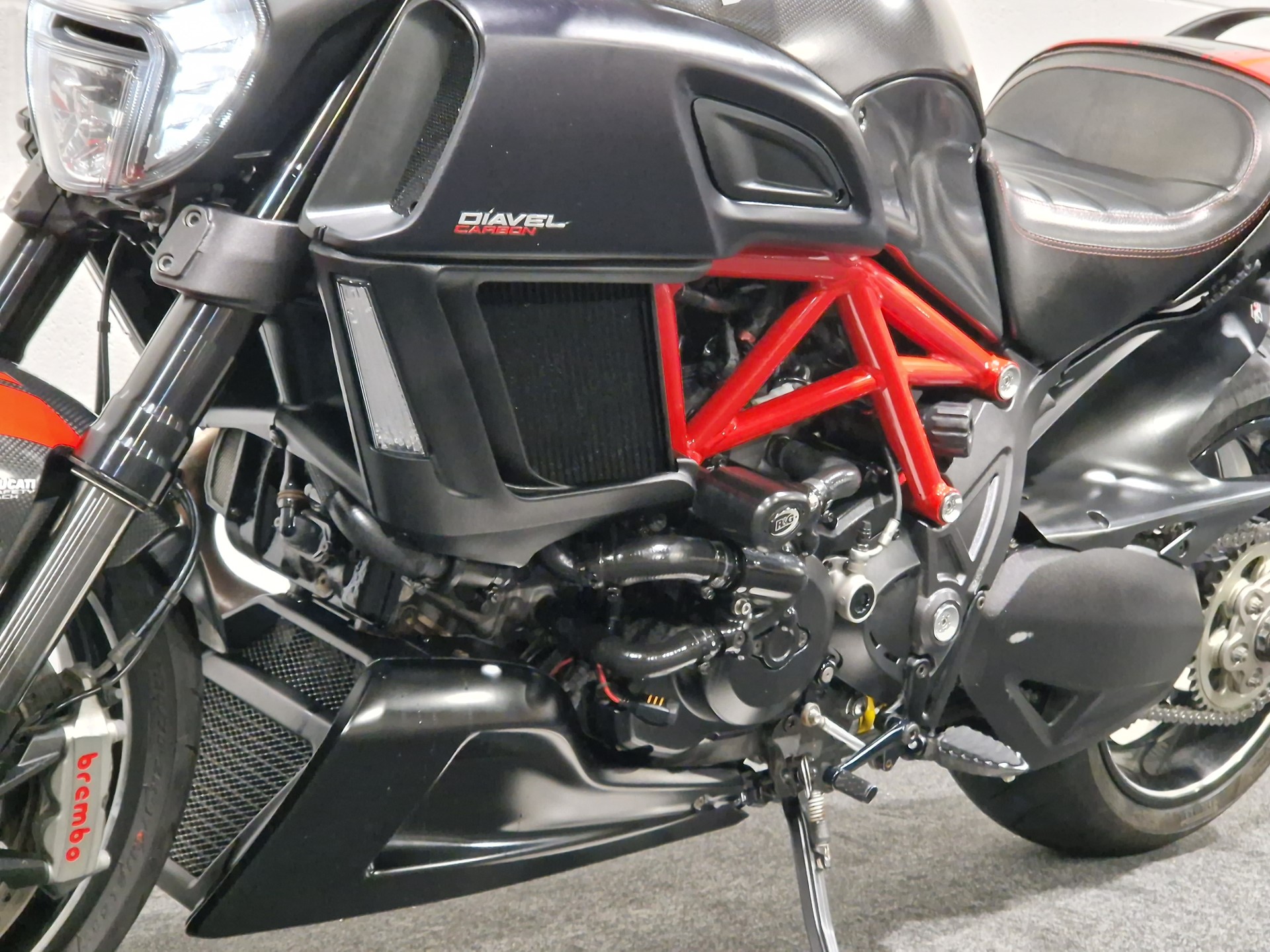 2013 diavel carbon