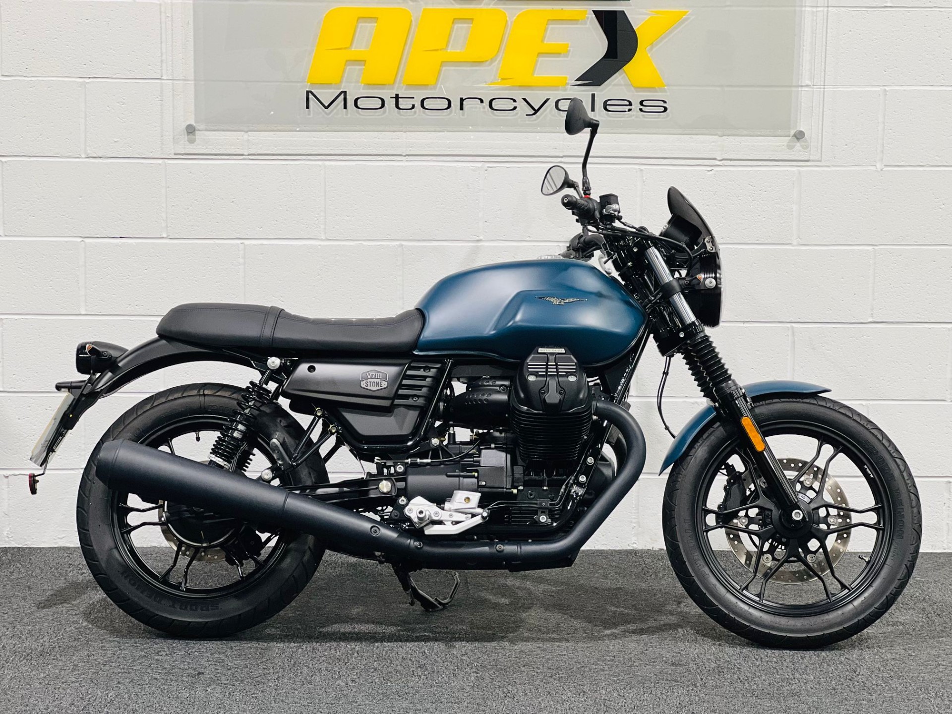 used moto guzzi v7