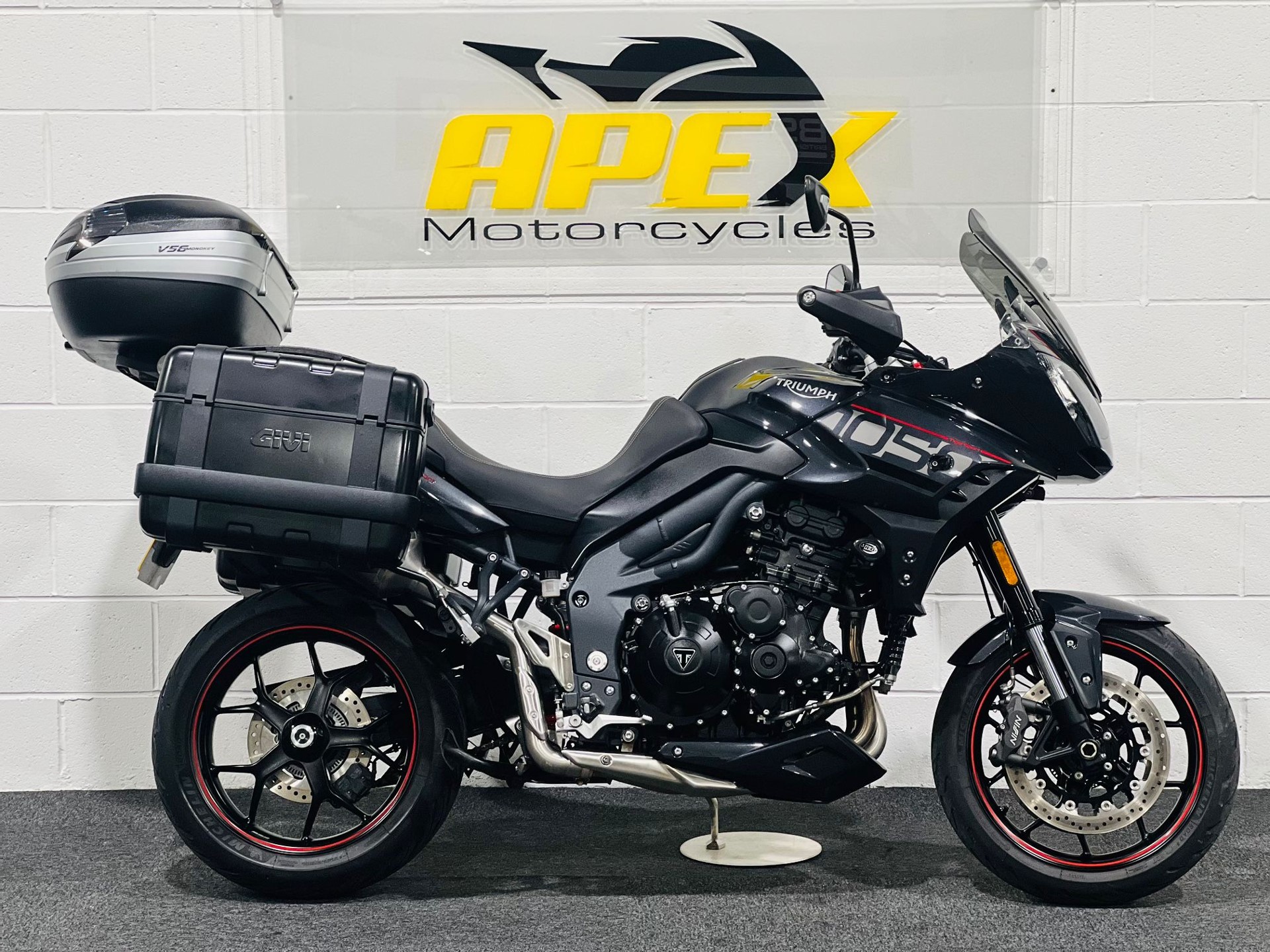 used triumph tiger 1050