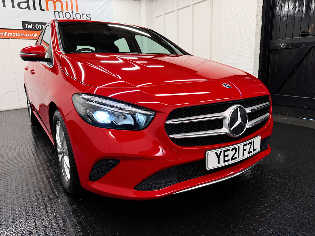 2021 Mercedes-Benz 200