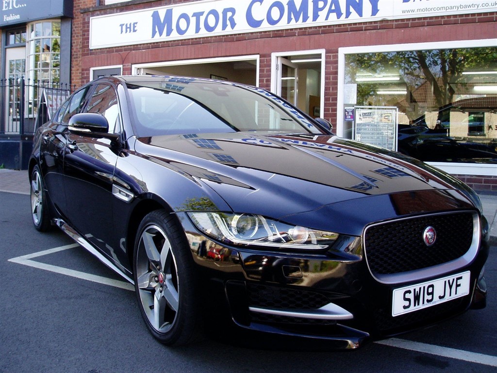2019 Jaguar XE
