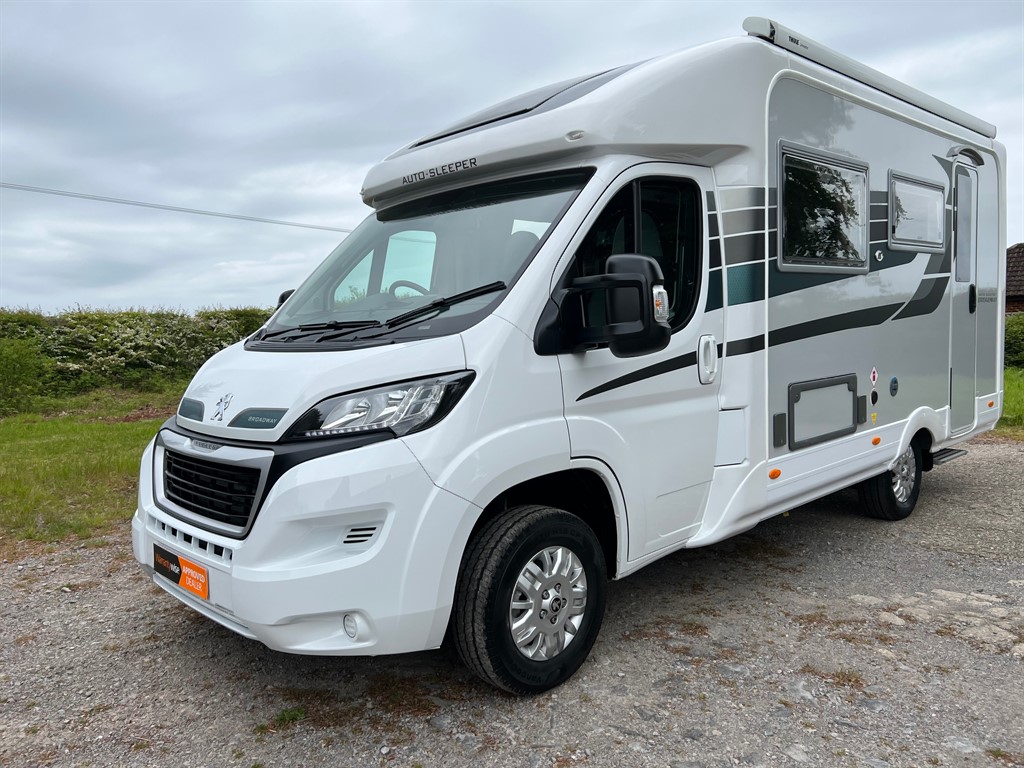 Sold Auto-Sleepers Broadway EB in Sutton Veny, Wiltshire | Red Hatch ...