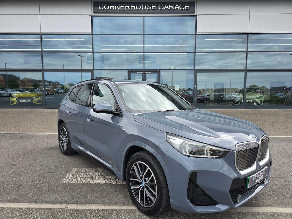 2024 BMW iX1