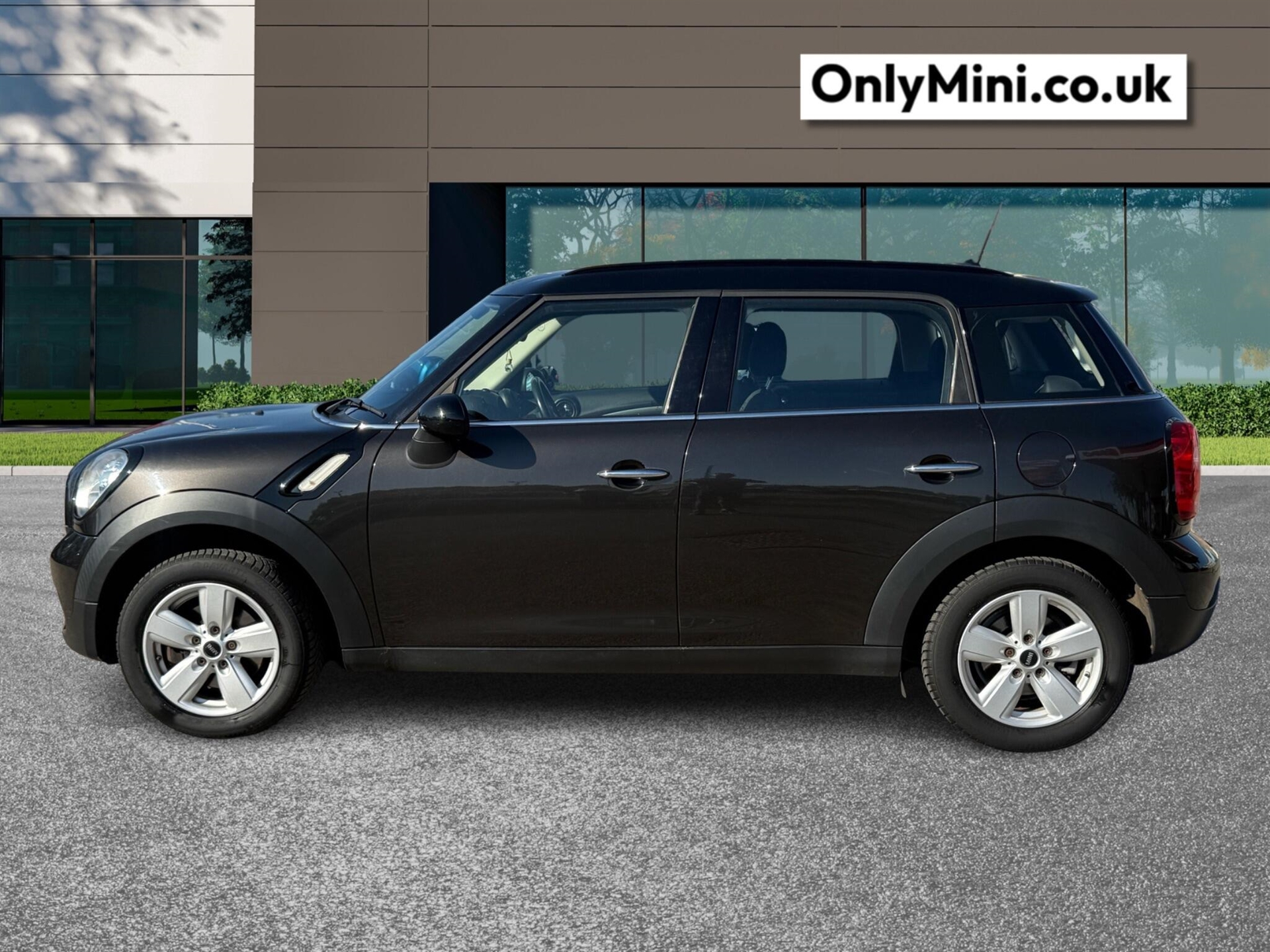 2016 MINI COUNTRYMAN
