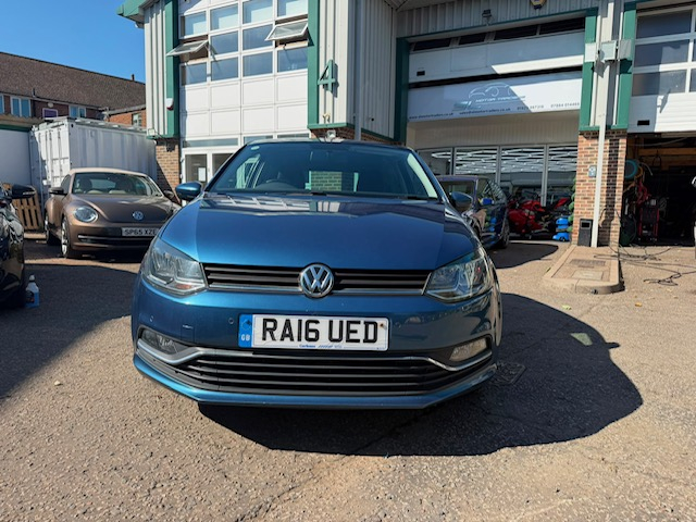 2016 Volkswagen Polo