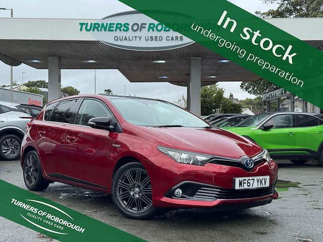 2017 Toyota Auris