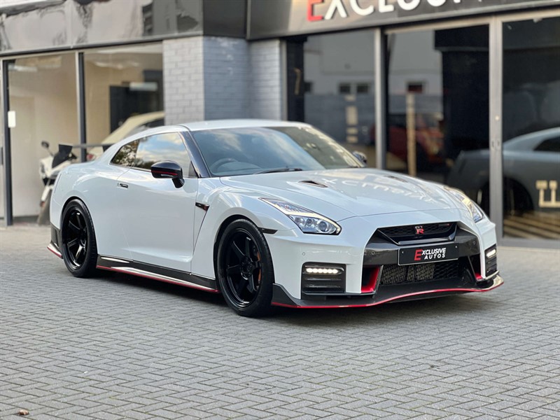 Used Nissan GT-R V6 Nismo R35 GTR NISMO Auto 4WD Euro 6 + FACTORY ...