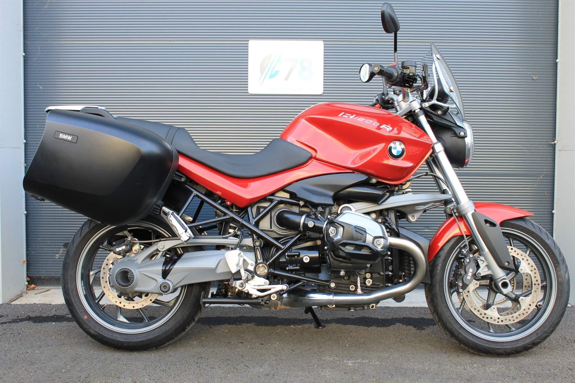 r1200r 2011