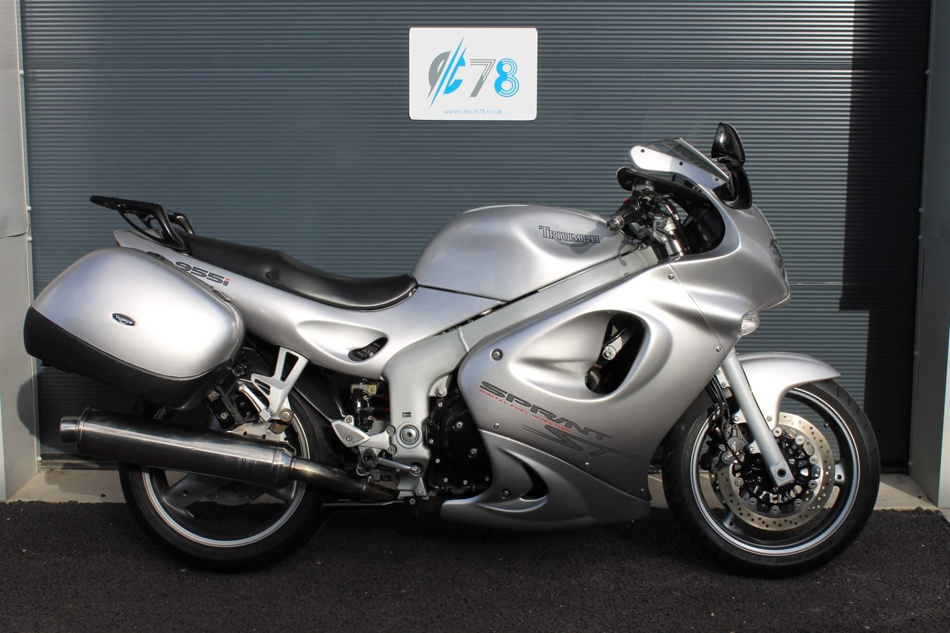 triumph sprint st955i for sale