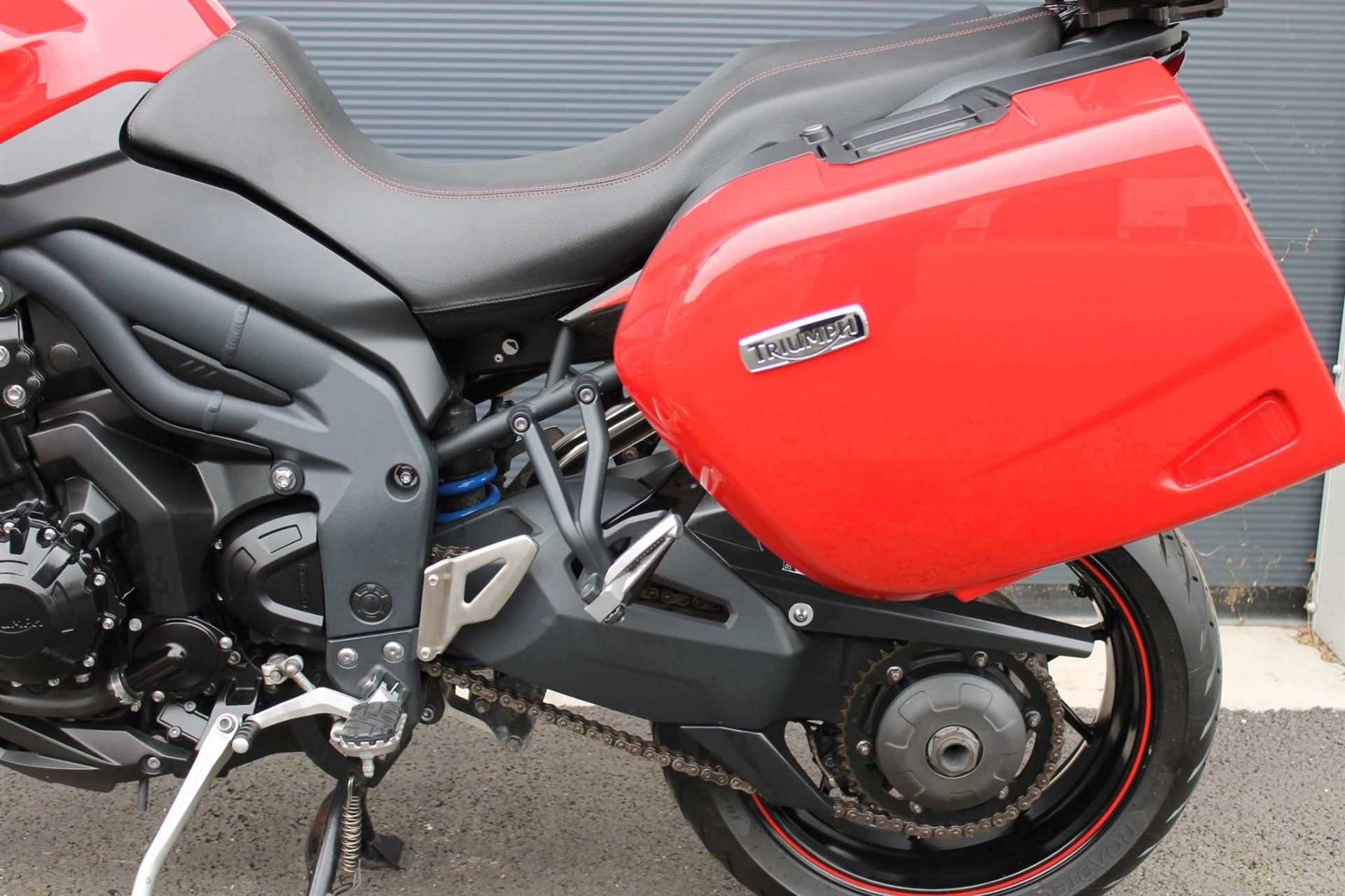 Triumph tiger 1050 luggage for online sale