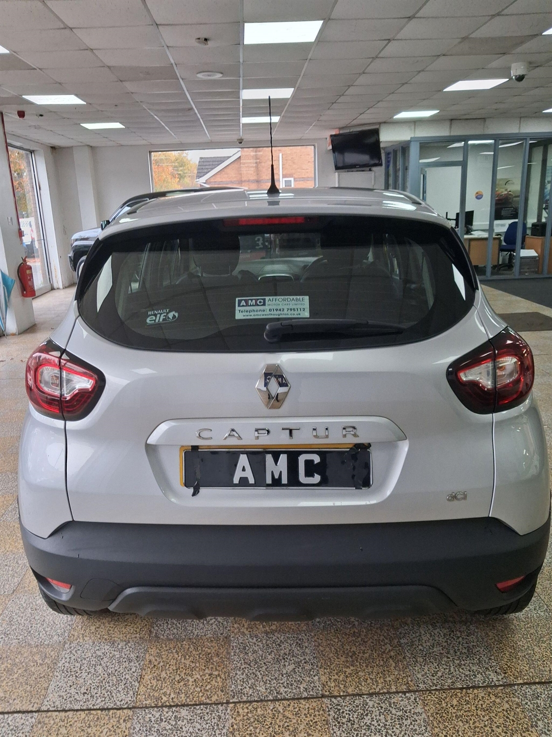 2017 Renault Captur thumbnail 10
