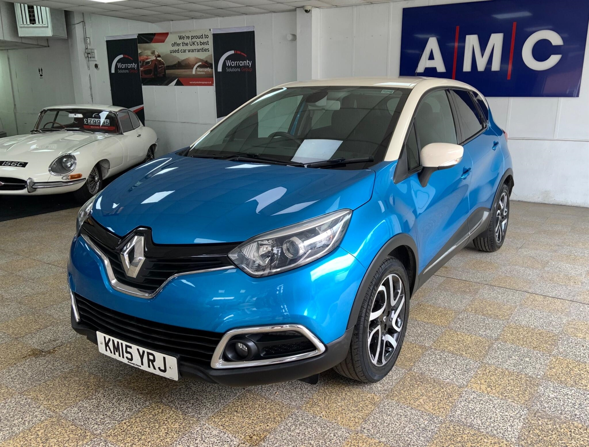 2015 Renault Captur thumbnail 3