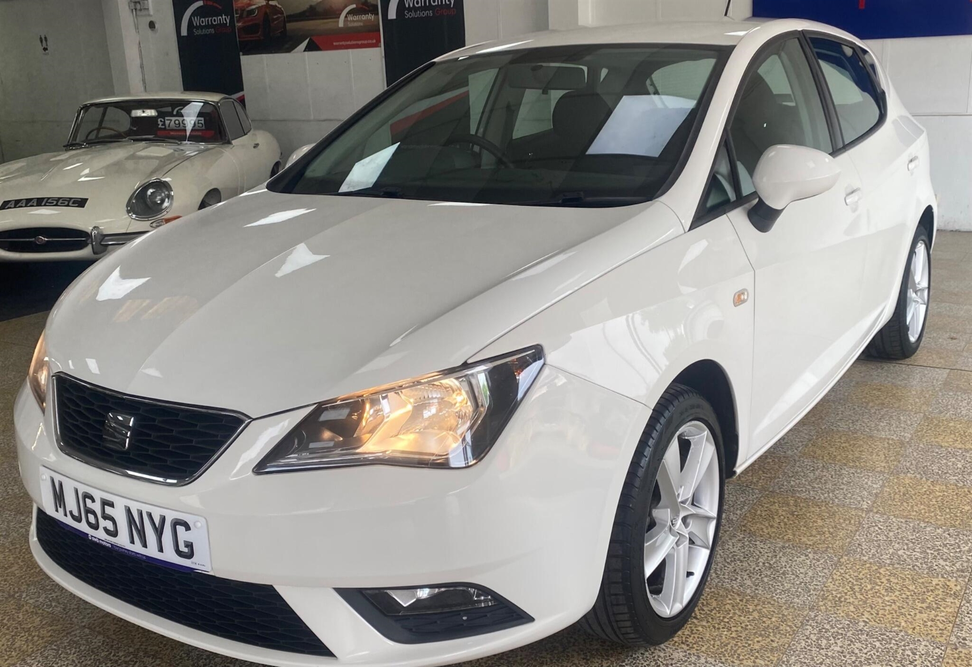 2015 SEAT Ibiza thumbnail 4
