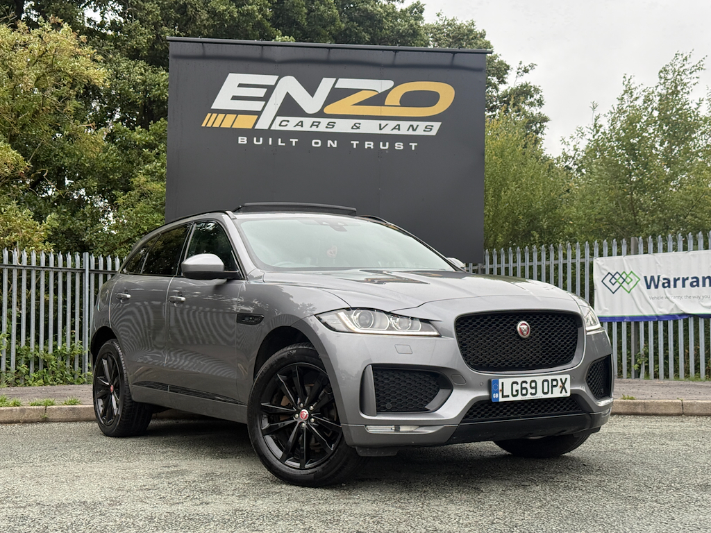 Jaguar F-Pace