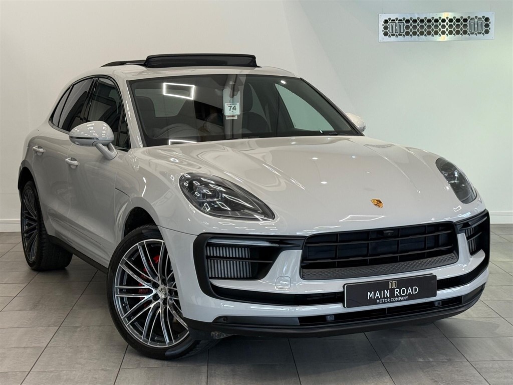 2025 Porsche Macan