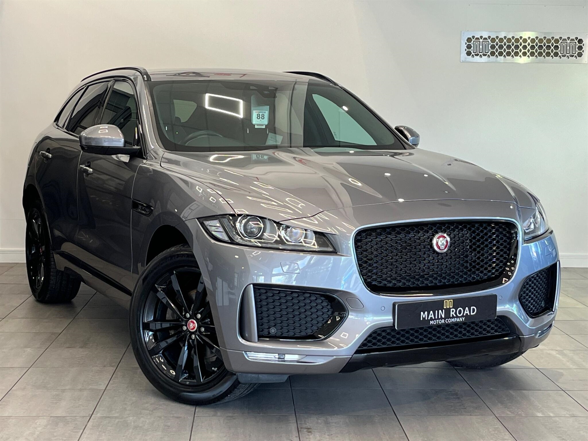 2019 Jaguar F-Pace