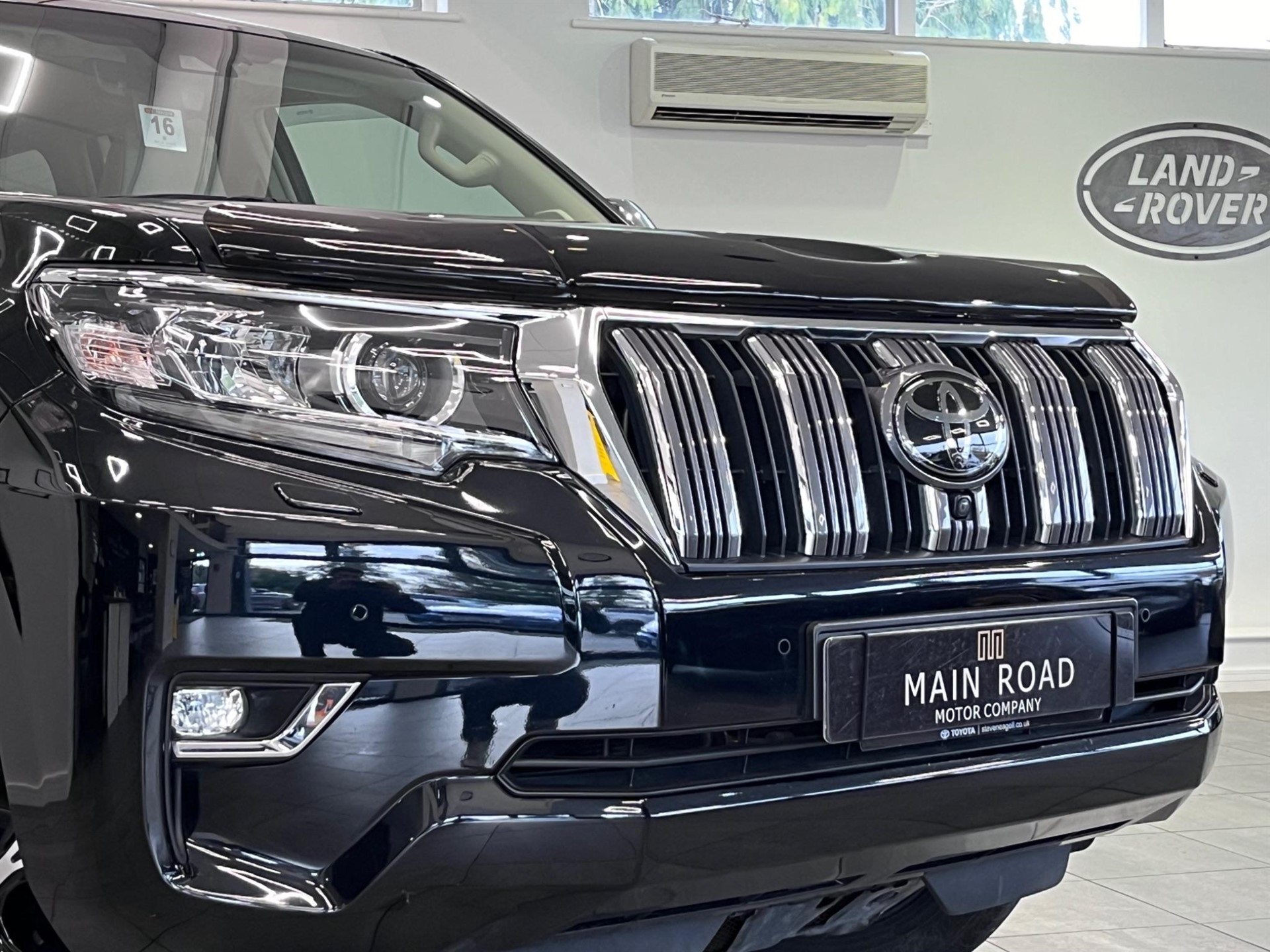 Used Toyota Land Cruiser for sale in Worcester, Worcestershire | Main ...