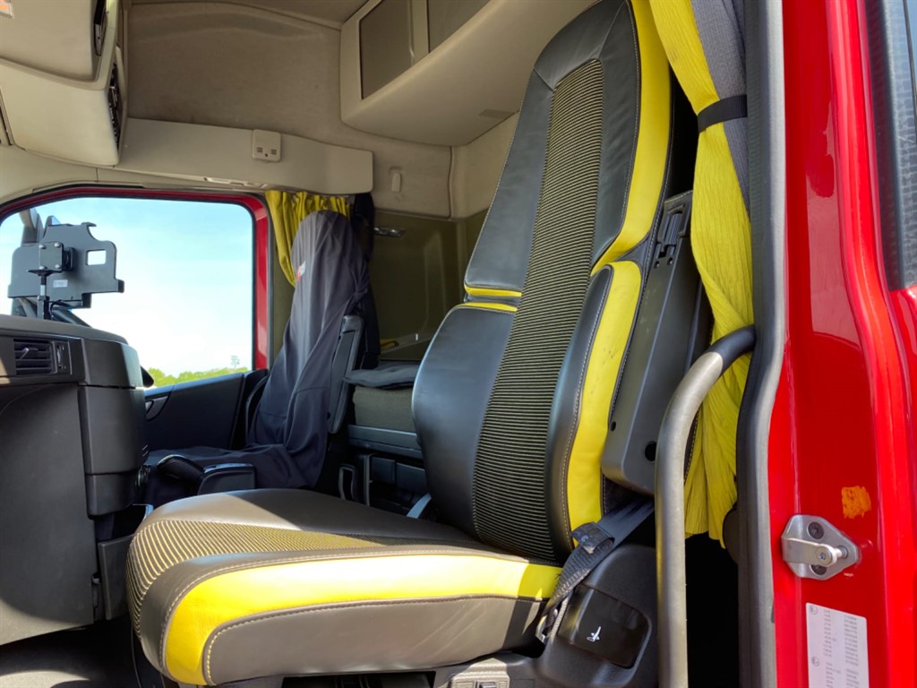 Volvo FH available from Roy Humphrey Car & Commercial Used Volvo FH from Roy Humphrey Car & Commercial