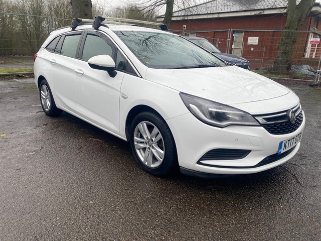 2017 ASTRA 1.6 CDTI ECOFLEX TECH LINE SPORTS TOURER EURO 6 S S 5DR... photo